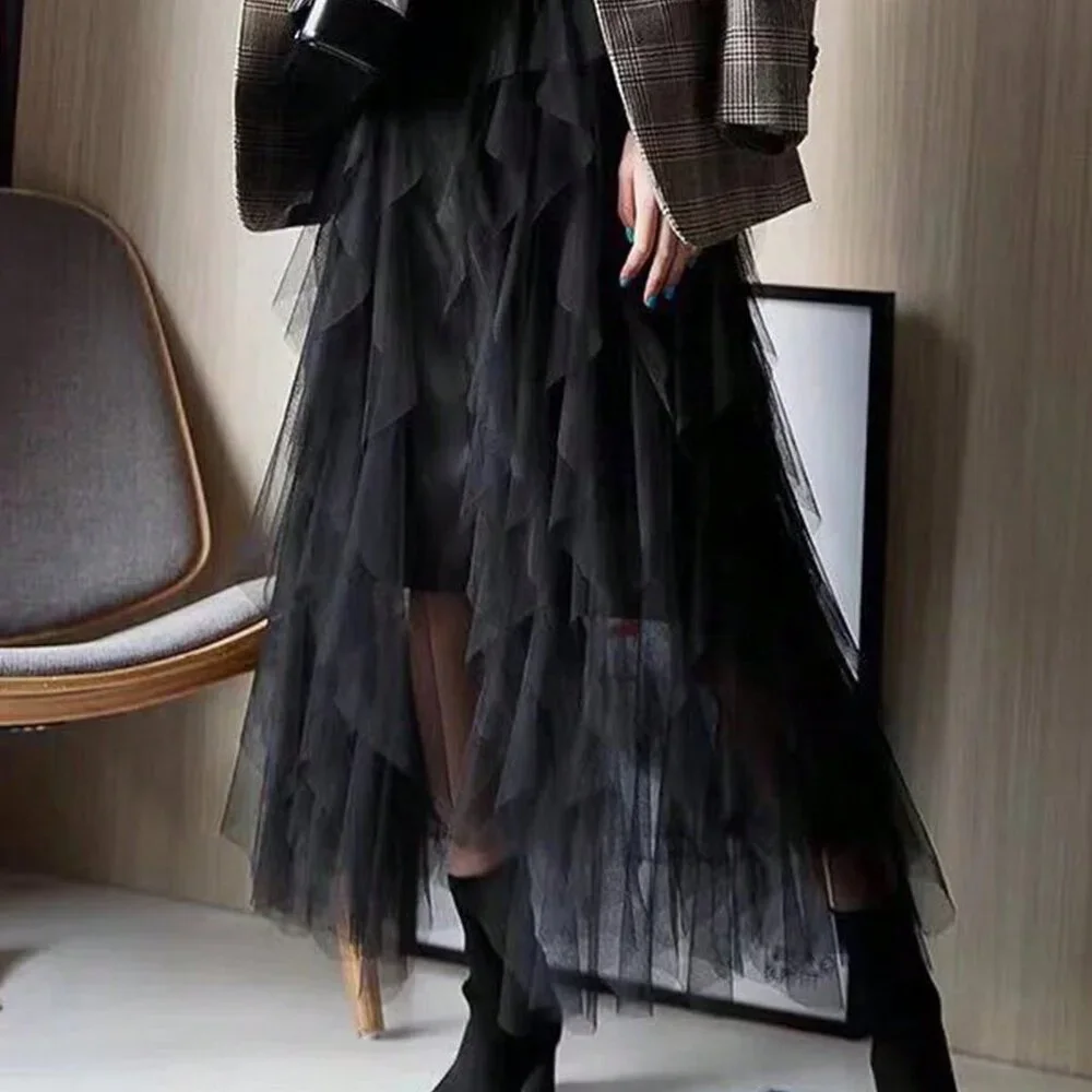 Black Elegant Women's Textured Asymmetric Mesh Tulle Skirt